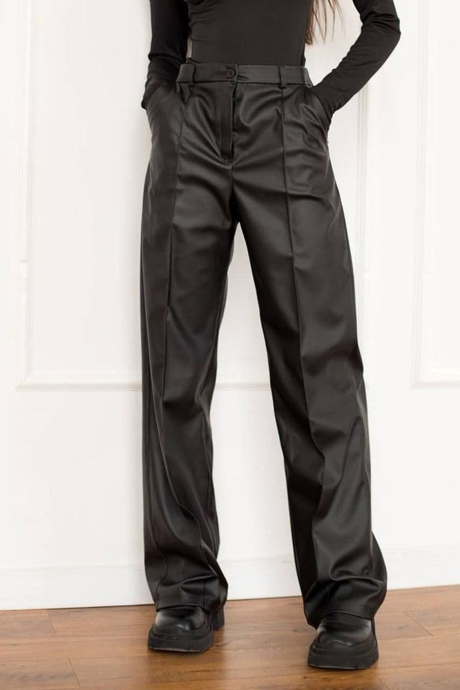 Брюки из эко-кожи с прострочкой (черный) — 8