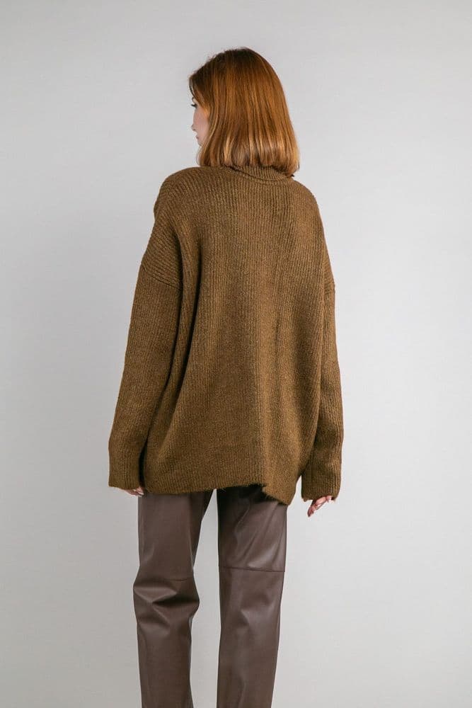 Светр оверсайз прямий ONE SIZE (коричневий) — 4