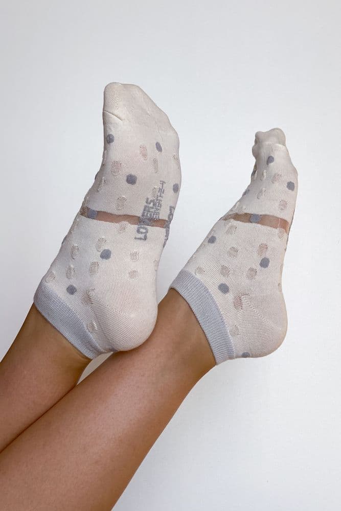 Носки короткие коттон рисунок горох 36-41 (молочный+серый) — 2