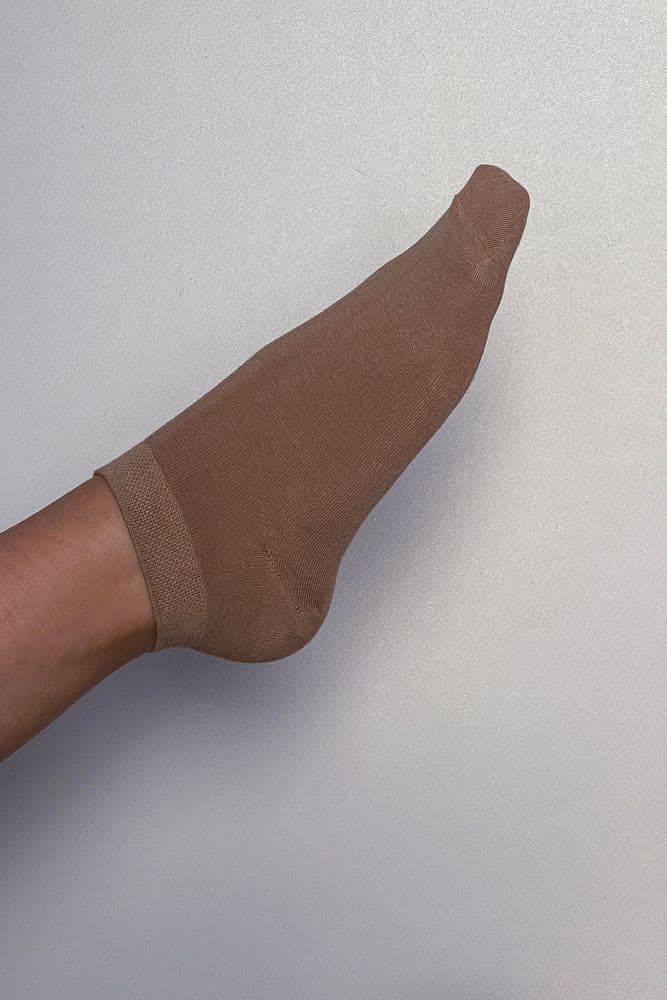 Шкарпетки короткі шовк 36-41 (коричневий світлий) — 1