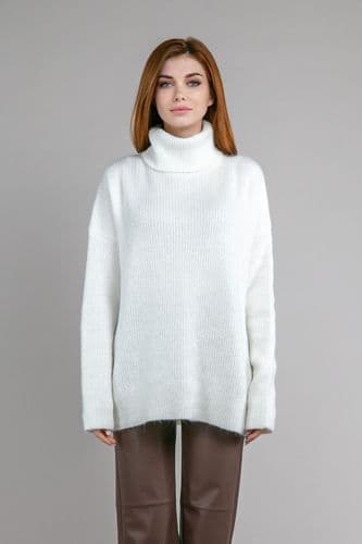 Свитер оверсайз прямой ONE SIZE (молочный)