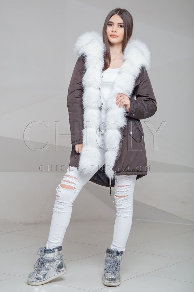 Парка из плащевки с отделкой лисой Илла Парка из плащевки с отделкой лисой Илла