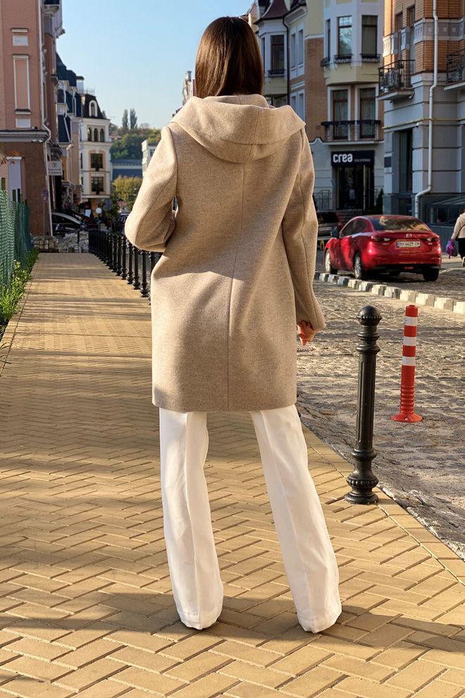Шерстяное демисезонное пальто с капюшоном
