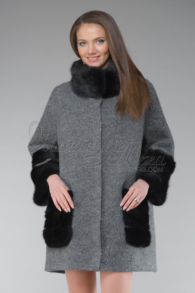 Пальто из шерстяной ткани с отделкой норкой Дорофея