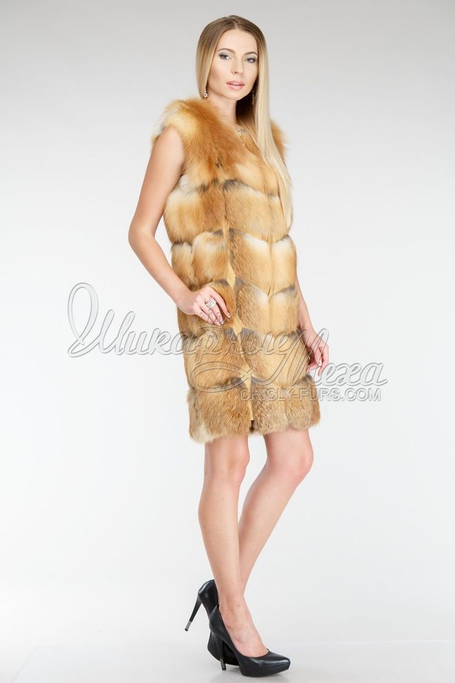 Жилетка из меха лисы Виринея