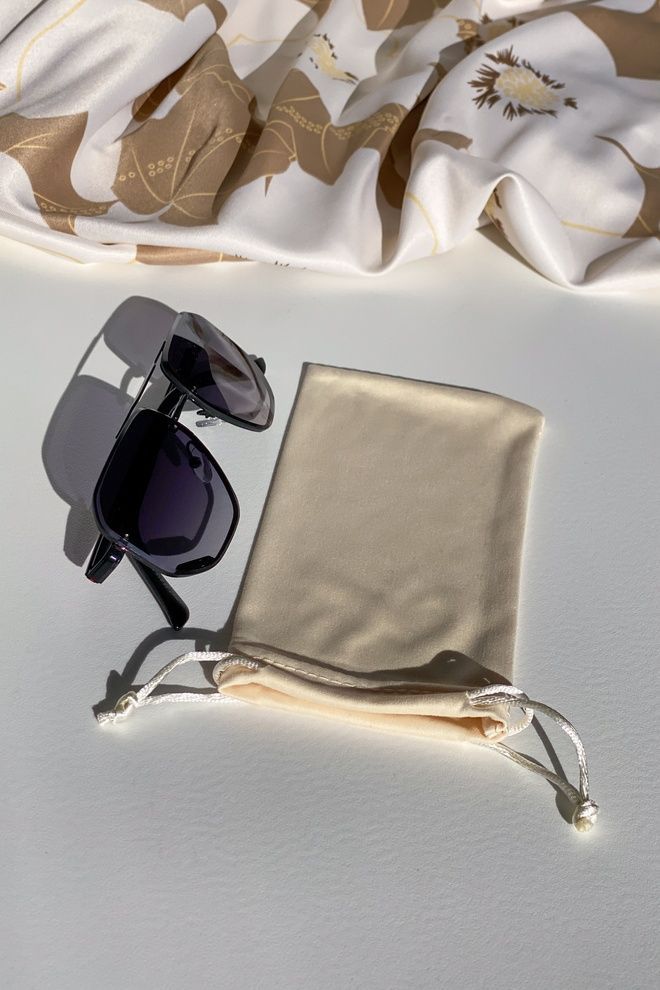 Чохол для окулярів (молочний)